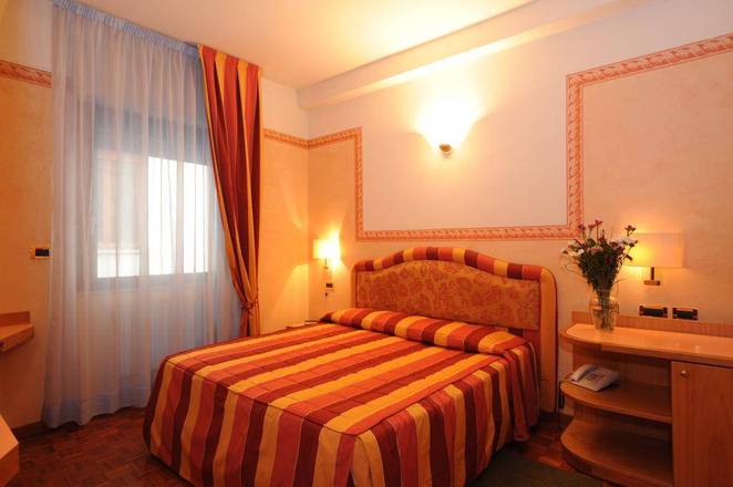 Hotel Europa, Verona