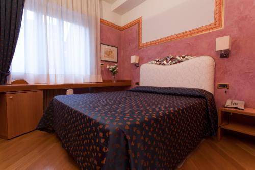 Hotel Europa, Verona