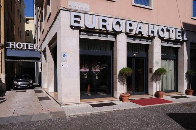 Hotel Europa, Verona