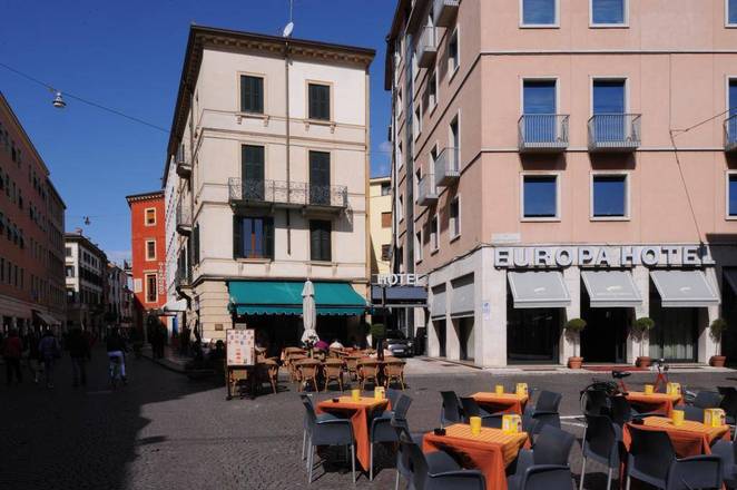 Hotel Europa, Verona