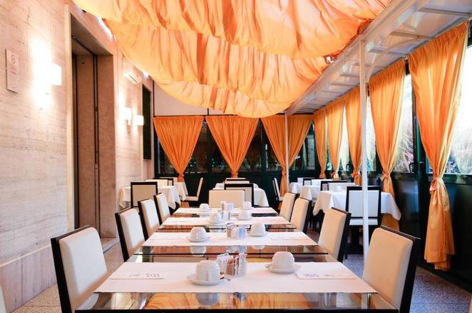 Novo Hotel Rossi, Verona