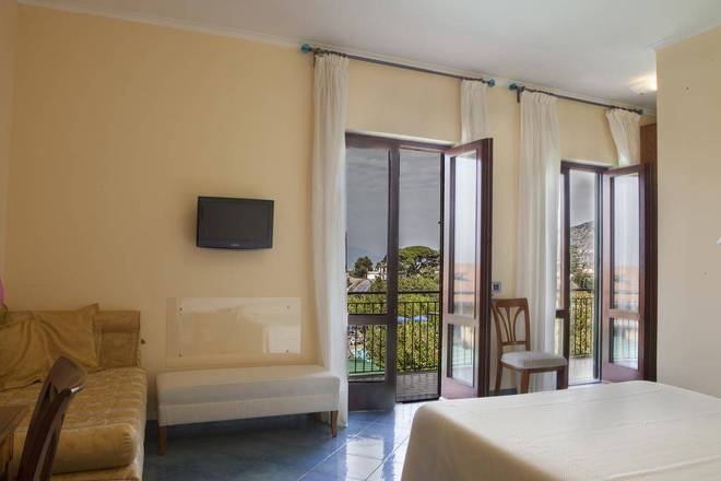 Il Roseto, Sorrento