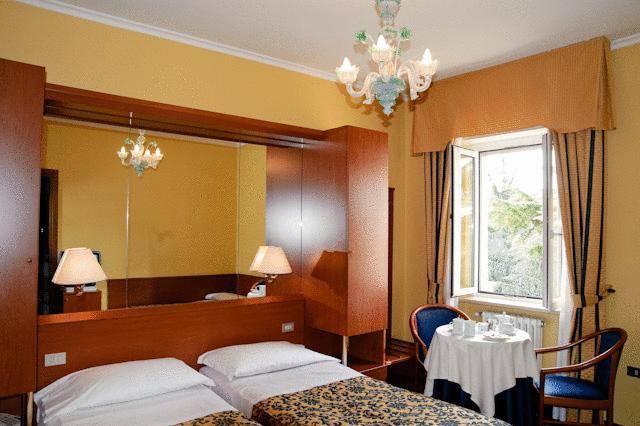 Novo Hotel Rossi, Verona