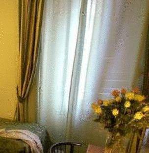 Hotel 22 Marzo, Milan