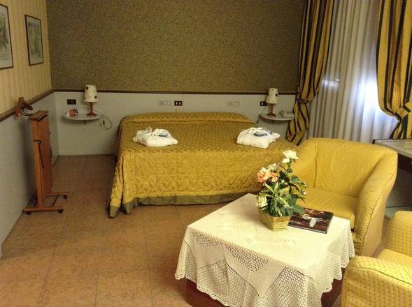 Hotel Maxim, Verona