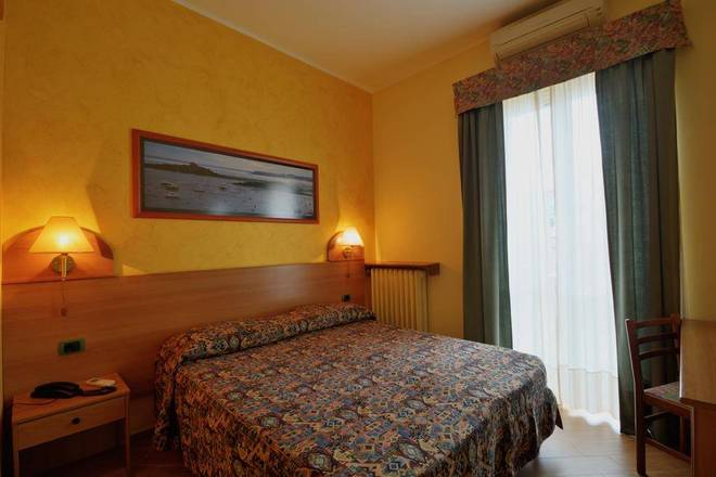 Eden, Turin