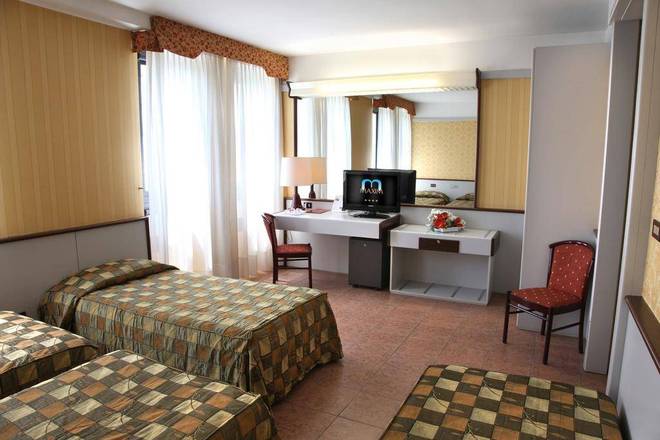 Hotel Maxim, Verona