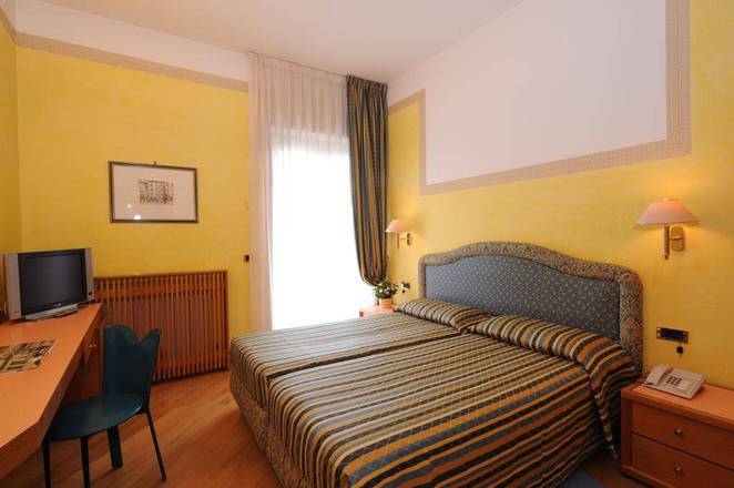 Hotel Europa, Verona