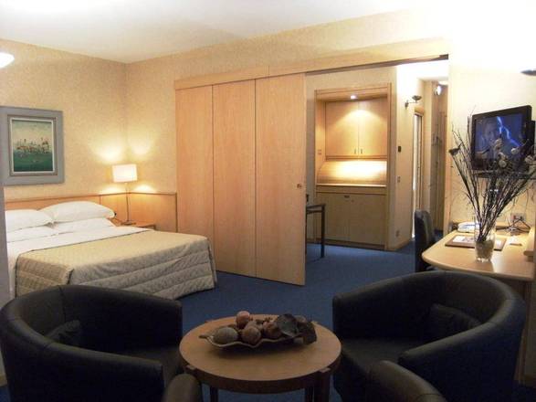 Best Western Plus Executive Hotel and Suites, Turin