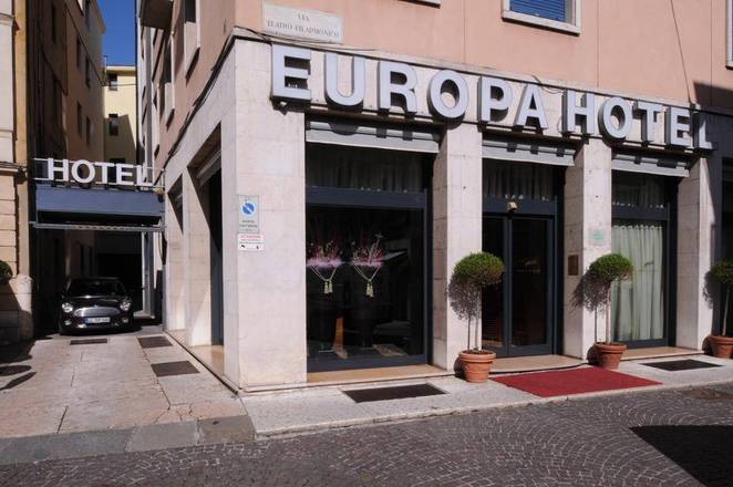Hotel Europa, Verona