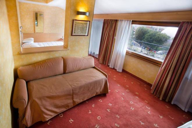 Hotel Alexandra, Turin