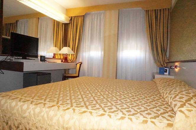 Hotel Maxim, Verona