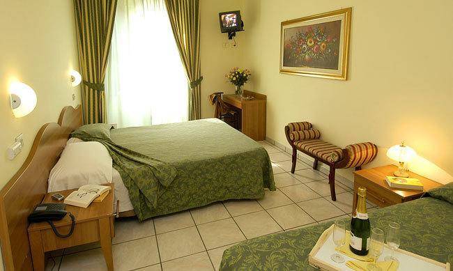 Hotel 22 Marzo, Milan
